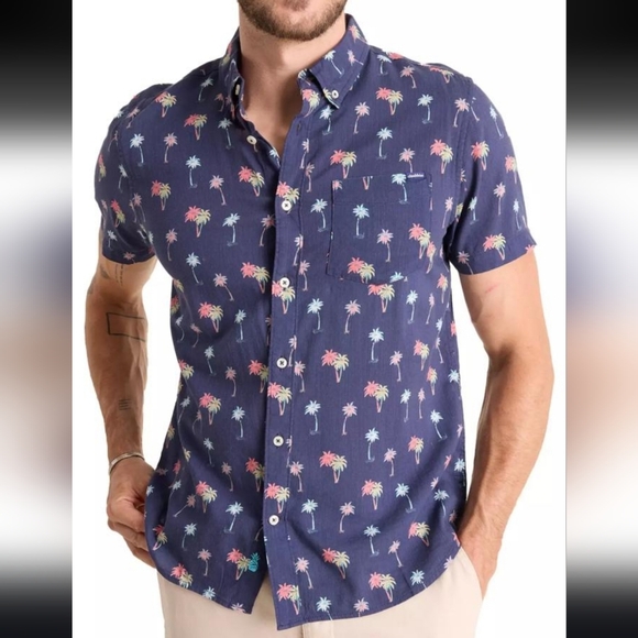 chubbies Other - Chubbies Men's Friday Shirt Medium Navy Blue With Palm Trees Print